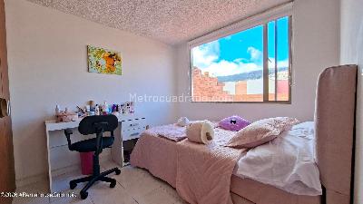 Apartamento en venta en Santa Teresa, Bogotá · foto 12 de 19