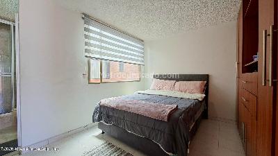 Apartamento en venta en Santa Teresa, Bogotá · foto 7 de 19