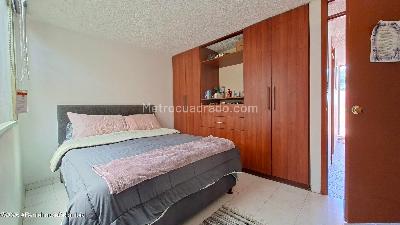 Apartamento en venta en Santa Teresa, Bogotá · foto 8 de 19