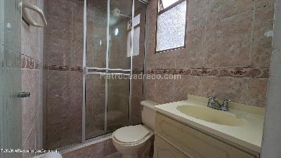 Apartamento en venta en Santa Teresa, Bogotá · foto 10 de 19