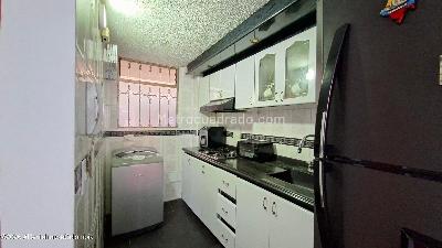Apartamento en venta en Santa Teresa, Bogotá · foto 5 de 19