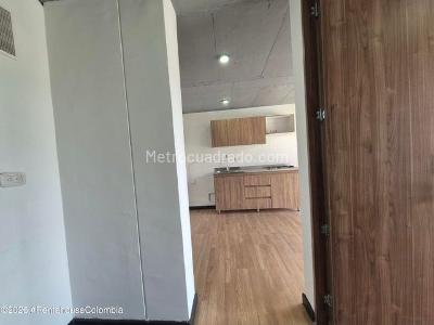 Apartamento en venta en Parque Popular Salitre, Bogotá · foto 6 de 10