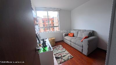 Apartamento de 3 alcobas en arriendo en Caobo Zalazar, Bogotá, 72 m² · foto 8 de 20