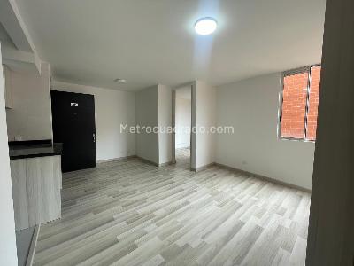 Apartamento en venta en Lagos De Torca, Bogotá · foto 2 de 12
