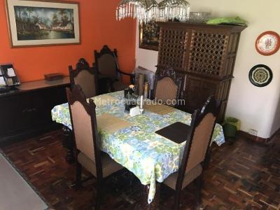 Casa de 4 alcobas en venta en Pasadena Alta, Bogotá, 245 m² · foto 9 de 15