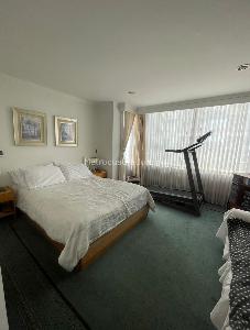 Apartamento de 3 alcobas en venta en San Patricio Santa Barbara, Bogotá, 243 m² · foto 12 de 19