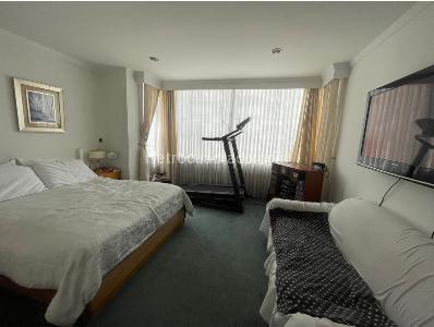 Apartamento de 3 alcobas en venta en San Patricio Santa Barbara, Bogotá, 243 m² · foto 13 de 19