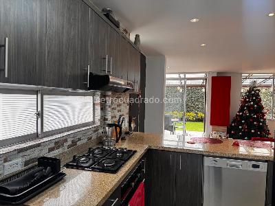 Casa de 3 alcobas en venta en Codominio Vennto, Chía, 220 m² · foto 9 de 19