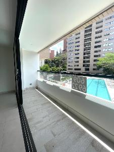 Apartamento de 3 alcobas en arriendo en Castropol, Medellín, 82 m² · foto 6 de 20