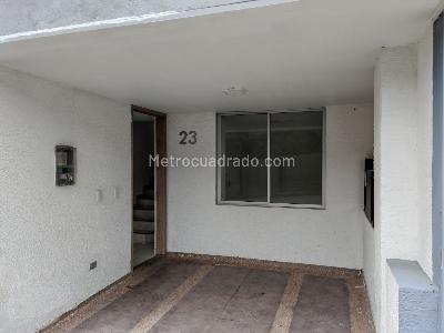 Casa de 3 alcobas en venta en Avenida Centenario, Armenia, 104 m² · foto 3 de 18