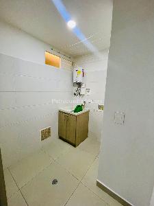 Apartamento de 2 alcobas en venta en Icono 60, Ibagué, 93 m² · foto 7 de 16