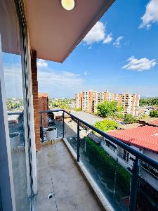 Apartamento de 2 alcobas en venta en Piedra Pintada Alta, Ibagué, 61 m² · foto 2 de 14