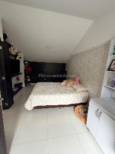 Casa de 4 alcobas en venta en El Vergel, Ibagué, 250 m² · foto 14 de 16