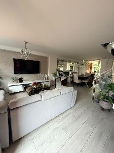 Casa de 4 alcobas en venta en El Vergel, Ibagué, 250 m² · foto 2 de 16
