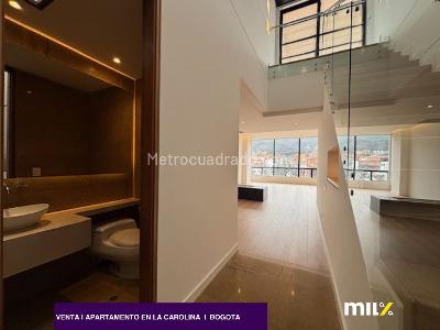 Apartamento en venta en La Carolina, Bogotá · foto 3 de 18