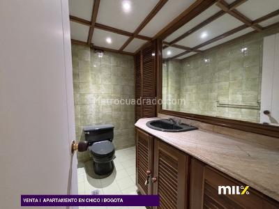 Apartamento de 3 alcobas en venta en Chico, Bogotá, 215 m² · foto 13 de 14