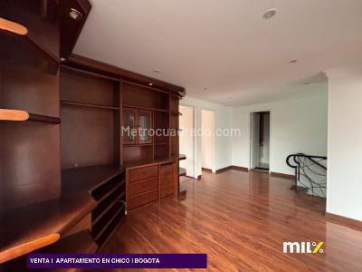 Apartamento de 3 alcobas en venta en Chico, Bogotá, 215 m² · foto 6 de 14