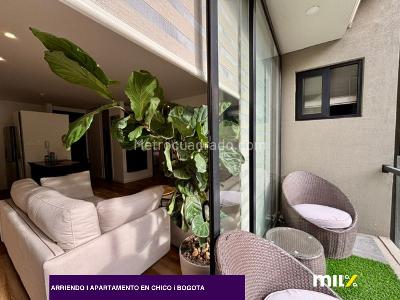 Apartamento de 2 alcobas en arriendo en Chico Reservado, Bogotá, 98 m² · foto 2 de 12