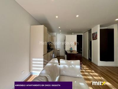 Apartamento de 2 alcobas en arriendo en Chico Reservado, Bogotá, 98 m² · foto 4 de 12