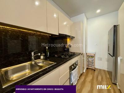 Apartamento de 2 alcobas en arriendo en Chico Reservado, Bogotá, 98 m² · foto 5 de 12