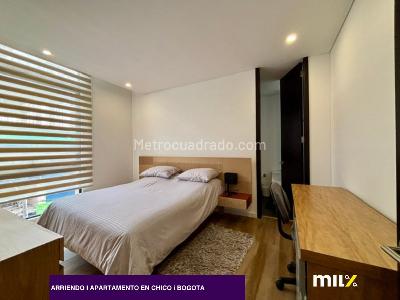 Apartamento de 2 alcobas en arriendo en Chico Reservado, Bogotá, 98 m² · foto 8 de 12