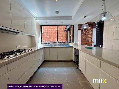 Apartamento de 3 alcobas en venta en Chico Oriental, Bogotá, 253 m² · foto 11 de 20