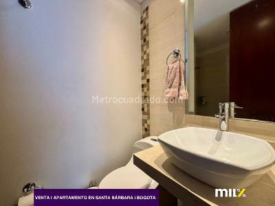 Apartamento de 3 alcobas en venta en Santa Barbara Occidental, Bogotá, 114 m² · foto 14 de 17
