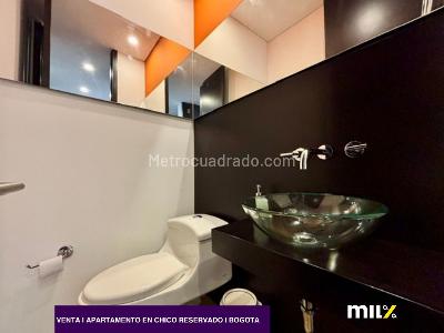 Apartamento de 2 alcobas en venta en Chico Reservado, Bogotá, 88 m² · foto 11 de 12