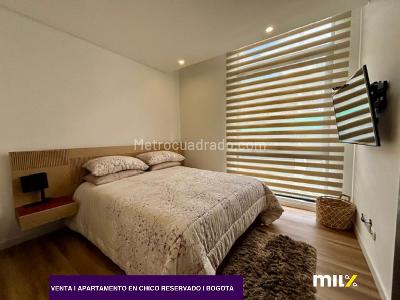 Apartamento de 2 alcobas en venta en Chico Reservado, Bogotá, 88 m² · foto 5 de 12
