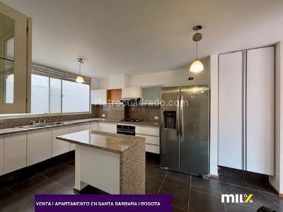 Apartamento en venta en Santa Barbara Occidental, Bogotá · foto 4 de 18