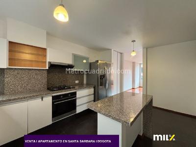 Apartamento en venta en Santa Barbara Occidental, Bogotá · foto 5 de 18