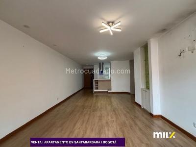 Apartamento en venta en Santa Barbara Central, Bogotá · foto 2 de 15