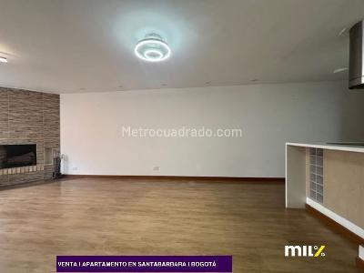 Apartamento en venta en Santa Barbara Central, Bogotá · foto 3 de 15
