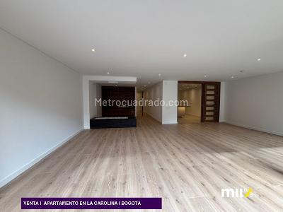 Apartamento de 3 alcobas en venta en La Carolina Country, Bogotá, 249 m² · foto 2 de 12