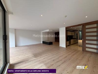 Apartamento de 3 alcobas en venta en La Carolina Country, Bogotá, 249 m² · foto 3 de 12