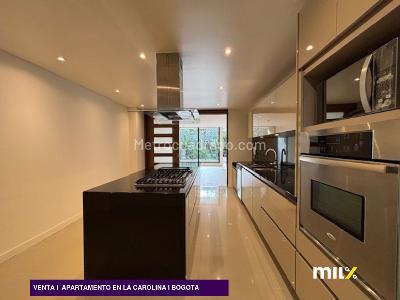 Apartamento de 3 alcobas en venta en La Carolina Country, Bogotá, 249 m² · foto 7 de 12