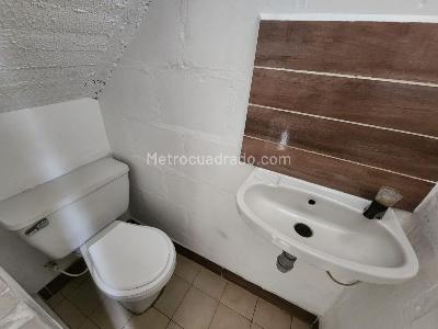 Casa de 3 alcobas en venta en Armenia, Armenia, 70 m² · foto 2 de 13