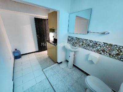 Casa de 4 alcobas en venta en Armenia, Armenia, 228 m² · foto 4 de 18