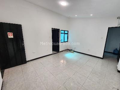 Casa de 4 alcobas en venta en Armenia, Armenia, 228 m² · foto 5 de 18