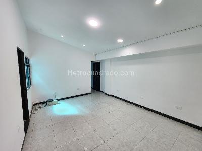 Casa de 4 alcobas en venta en Armenia, Armenia, 228 m² · foto 7 de 18
