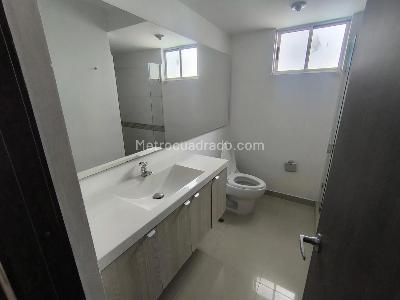 Apartamento de 3 alcobas en venta en Valle Del Lili, Cali, 103 m² · foto 9 de 17
