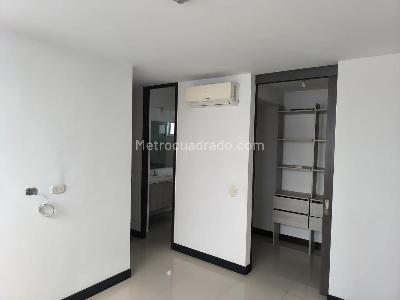 Apartamento de 3 alcobas en venta en Valle Del Lili, Cali, 103 m² · foto 5 de 17