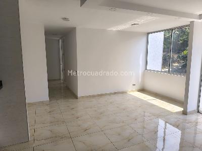 Apartamento de 3 alcobas en venta en El Bosque, Cali, 82 m² · foto 3 de 16
