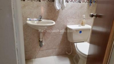 Casa en venta en Bellavista Occidental, Bogotá · foto 6 de 7