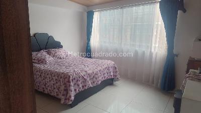 Casa de 5 alcobas en venta en Palo Blanco, Bogotá, 180 m² · foto 11 de 20