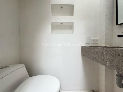 Casa de 2 alcobas en venta en La Concha El Poblado, Medellín, 90 m² · foto 16 de 20