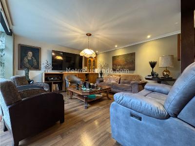Casa de 4 alcobas en venta en Loma El Escobero Envigado, Envigado, 220 m² · foto 6 de 20