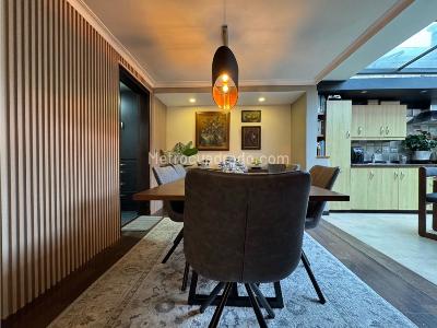 Casa de 4 alcobas en venta en Loma El Escobero Envigado, Envigado, 220 m² · foto 12 de 20