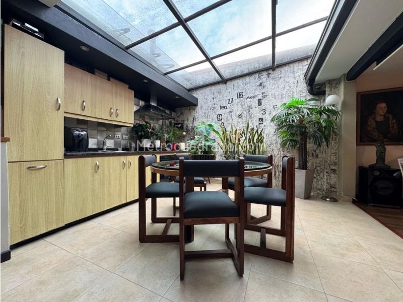 Casa – Envigado, Valle de Aburrá - Vista 2