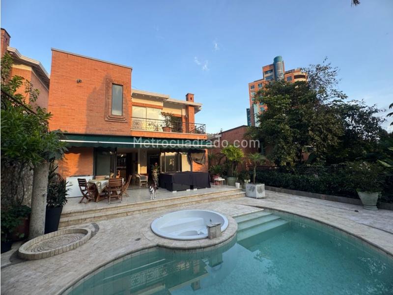 Casa – Medellín, Las Lomas Numero 1, El Poblado - Vista 2